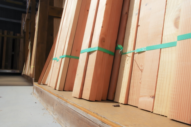 白華現象は不燃性能や強度に影響を及ぼす?