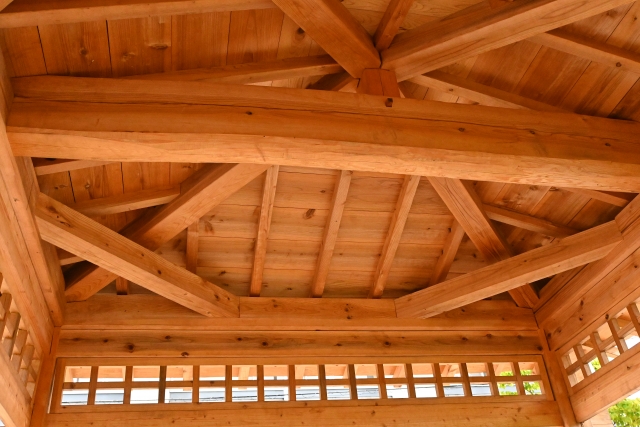 天井に適した準不燃木材の種類