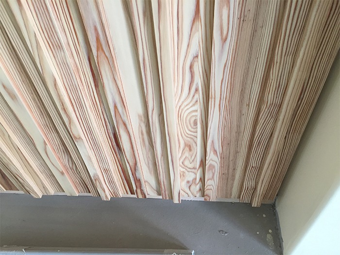 東京都内 某小学校 / リズムウッドNEO（特殊羽目板）,不燃木材,壁板リズムウッド,杉